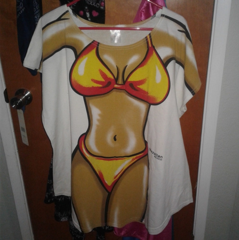 Joke Bikini Girl T Shirt